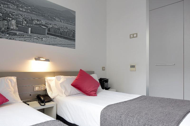 Hotel & Suites Arrizul Gros San Sebastián