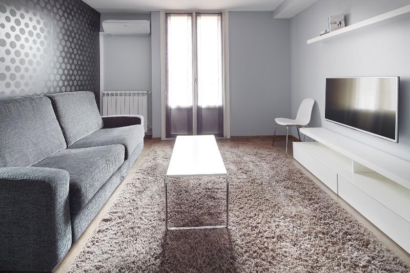 & Suites Arrizul Gros San Sebastián